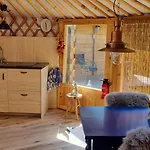 Yurt אוהל מפואר Liempde