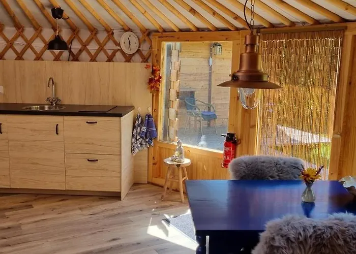 Yurt Campismo de Luxo Liempde